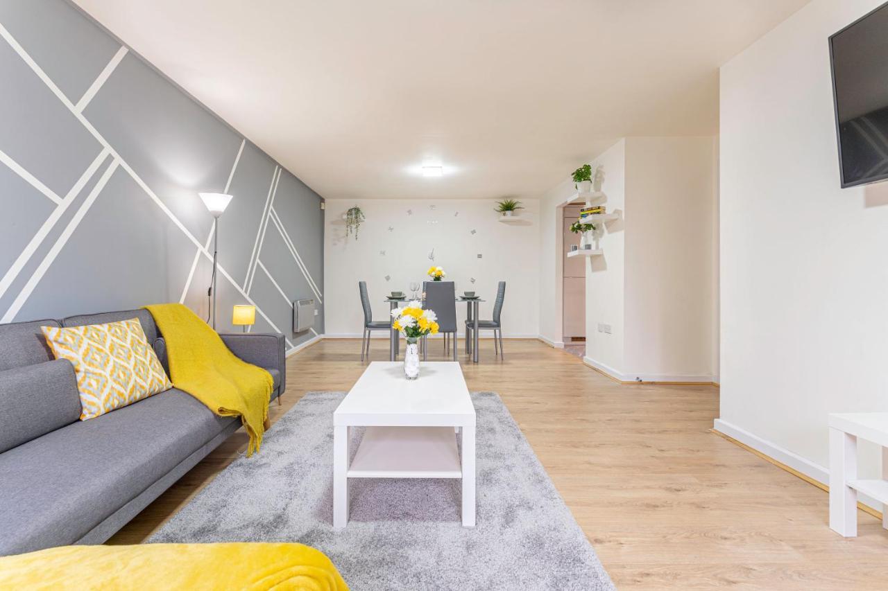 Apartment Riley House Spacious City Coventry